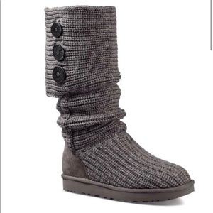 UGG ClassicCardy Button Crochet Boots